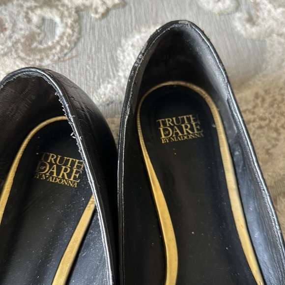 Worn Truth Dare size US 10 by Madonna - Picture 3 of 6